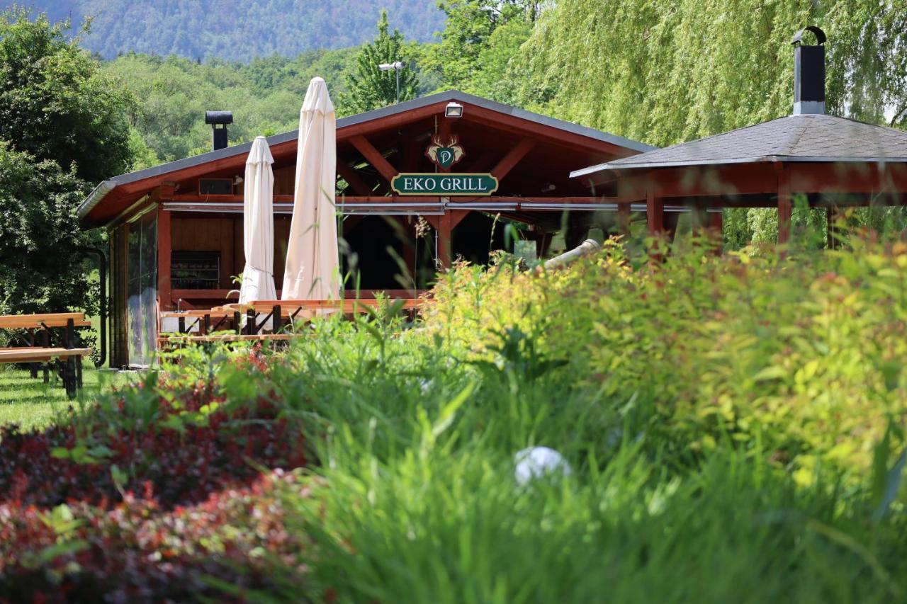 Dworzysko Hotel Щавно-Здруй Екстериор снимка