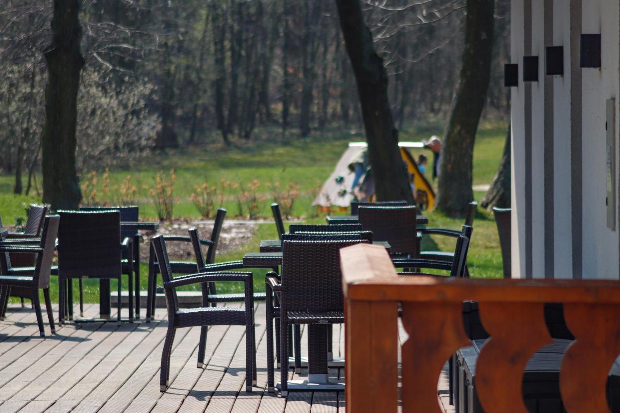 Dworzysko Hotel Щавно-Здруй Екстериор снимка